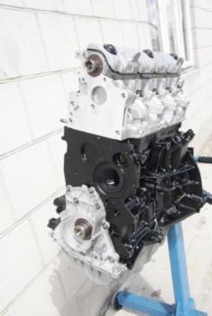 MOTOR SUZUKI GRAND VITARA 1.9 DDiS F9Q ÜBERHOLT 95KW GARANTIE!!!