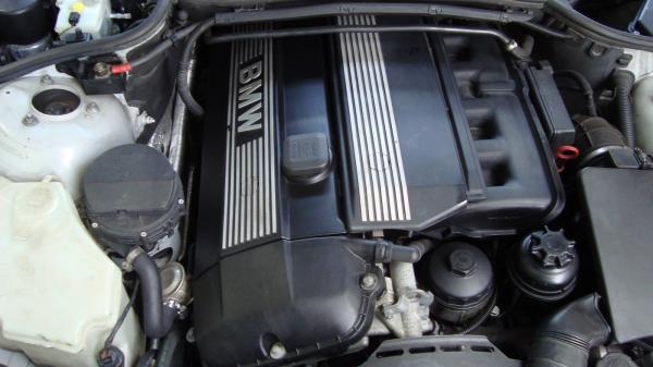 MOTOR BMW M54B30 e46 2002 Komplet mit Getriebe TOP ANGEBOT !!